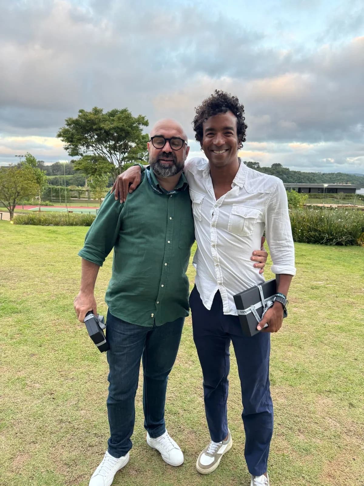 Fábio Torres em evento ao ar livre
